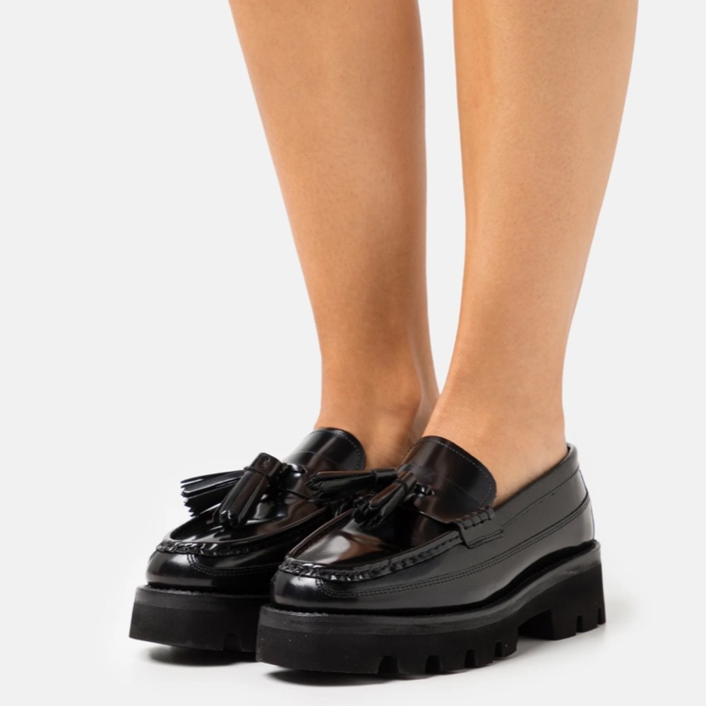 NWOT- Grenson Black Loafers, Sz 11W